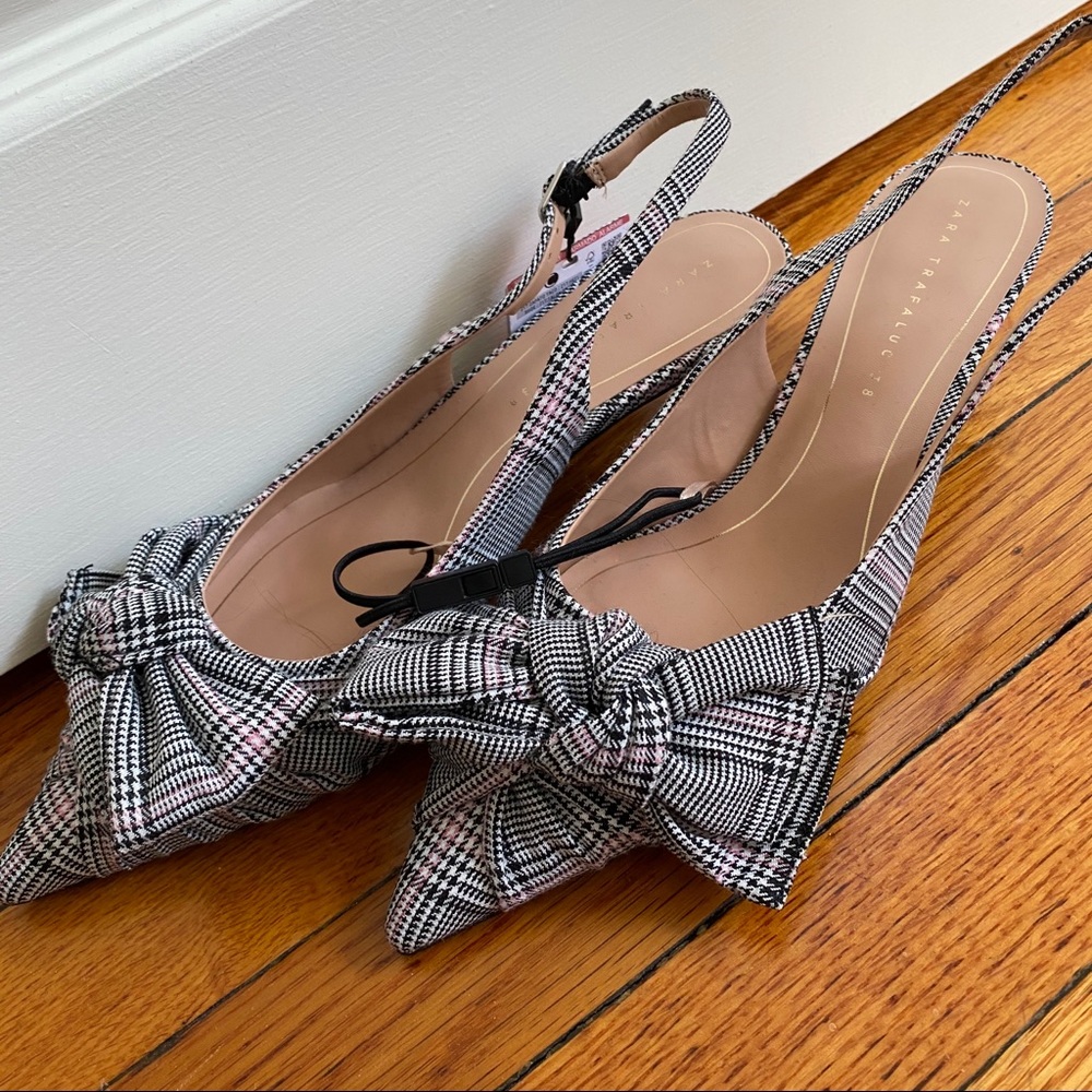 Plaid Bow Heels, Pointed toe